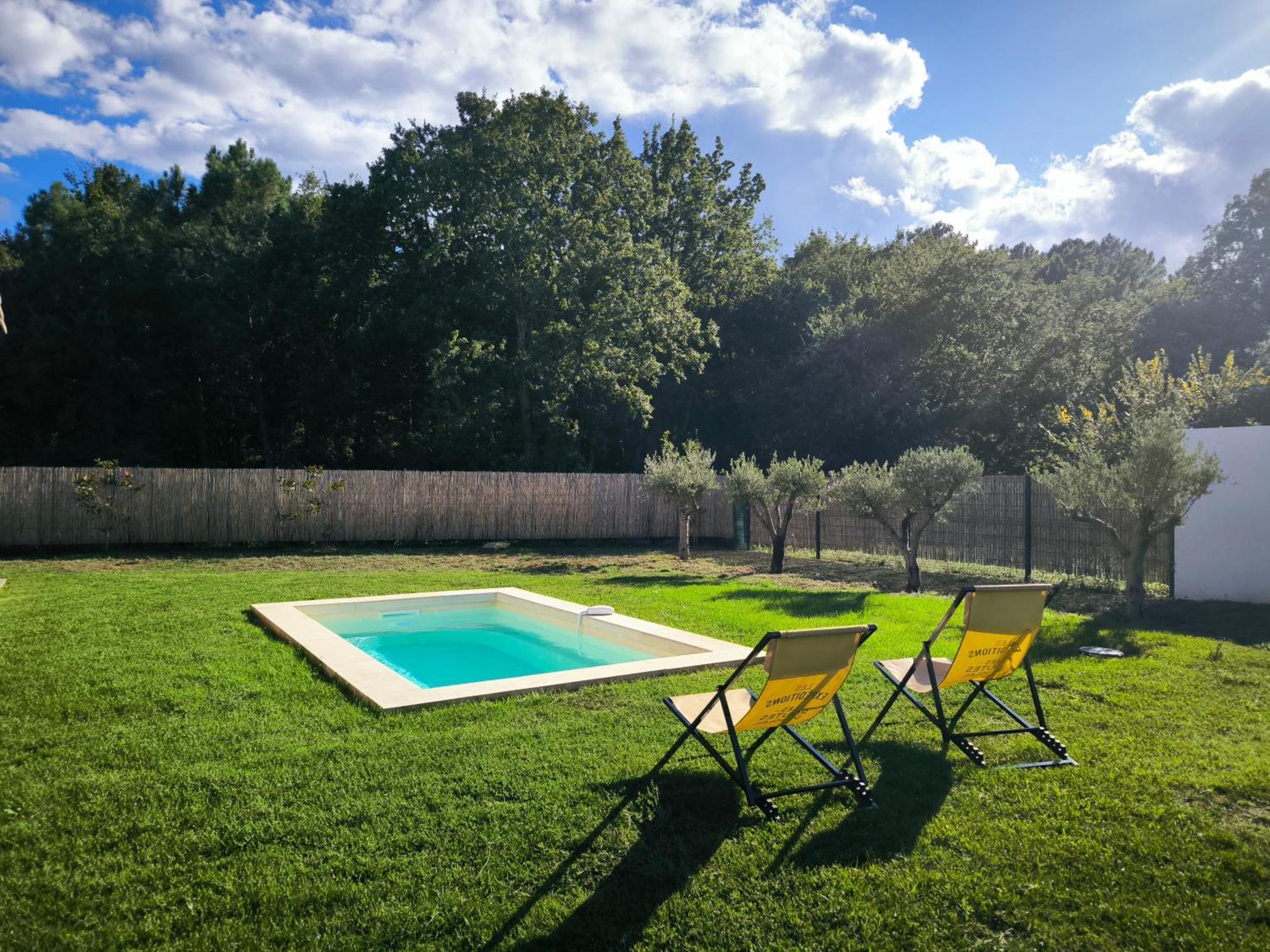 Villa La Maison De Avec Piscine Proche D Uzes